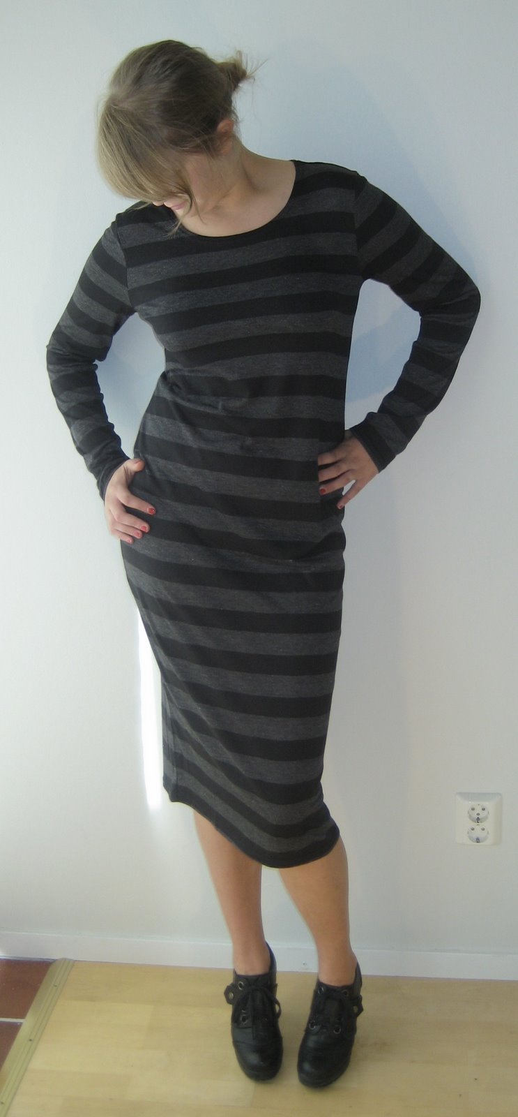 [Stripe+dress+2.jpg]
