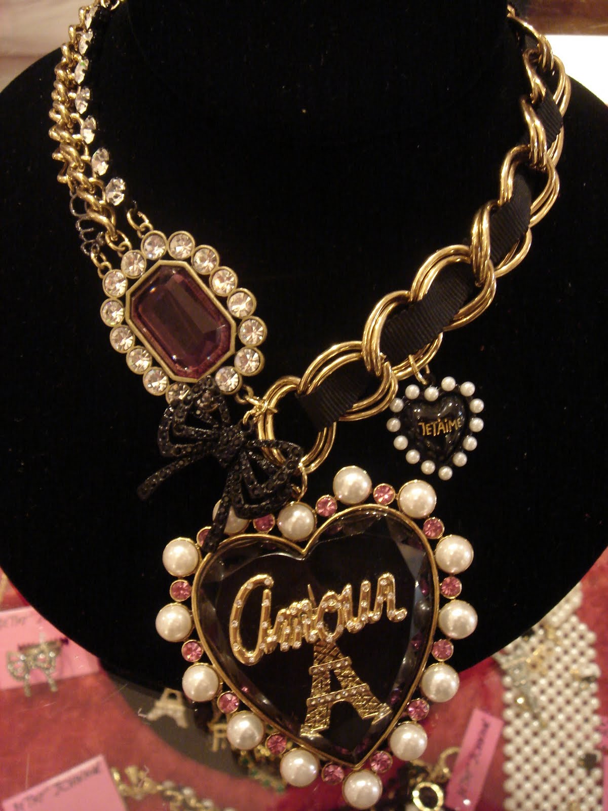 Elly's Couture BETSEY JOHNSON'S PARIS COLLECTION + ICONIC JEWELRY