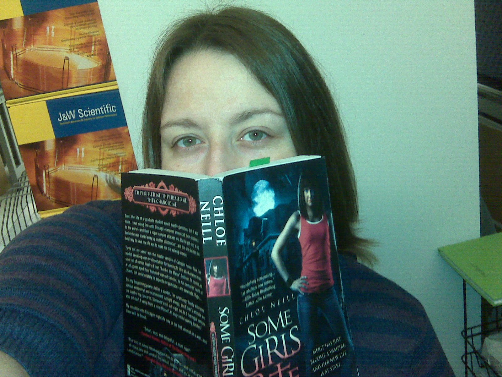 [CoDW+Heather+reading.jpg]