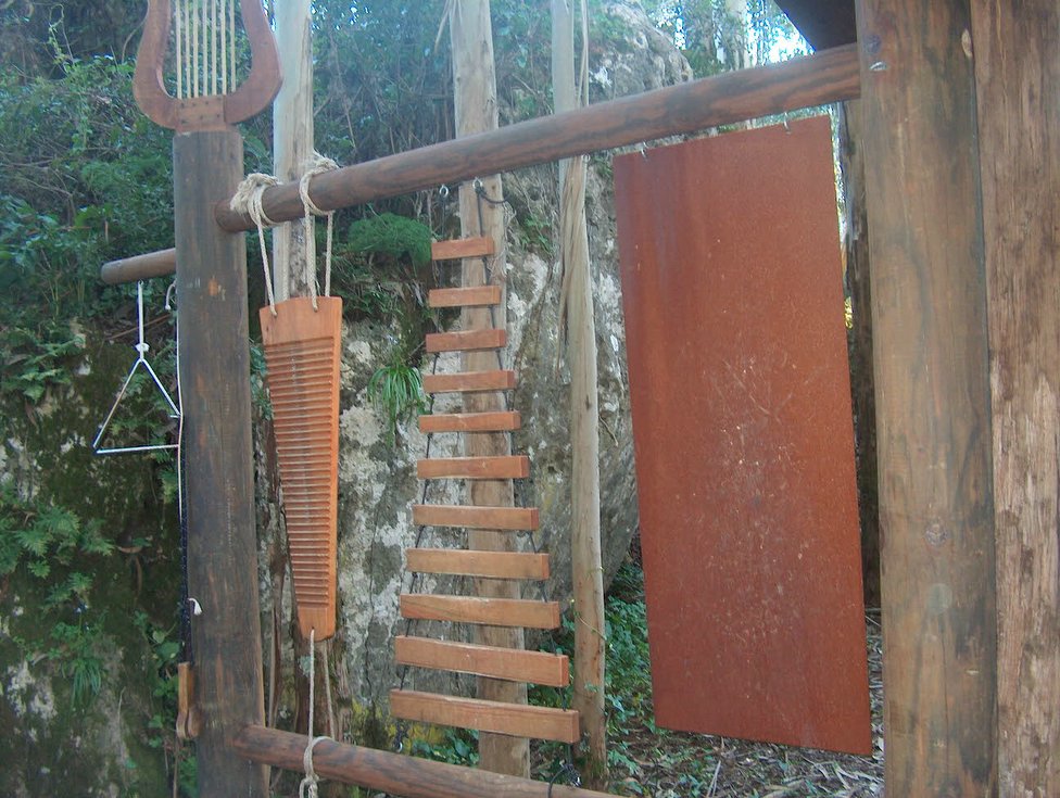 [p+067.jpg]
