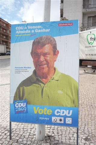 [Cartaz1+Pombos.jpeg]