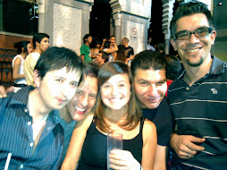 Mexico Googlers, Tobias y yo en "Bulldog Cafe"