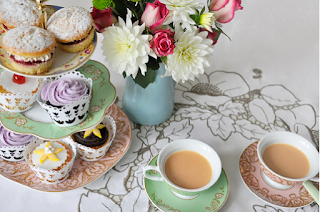 plateau presentoir cupcake tasse porcelaine anglais retro vintage regency-gateau