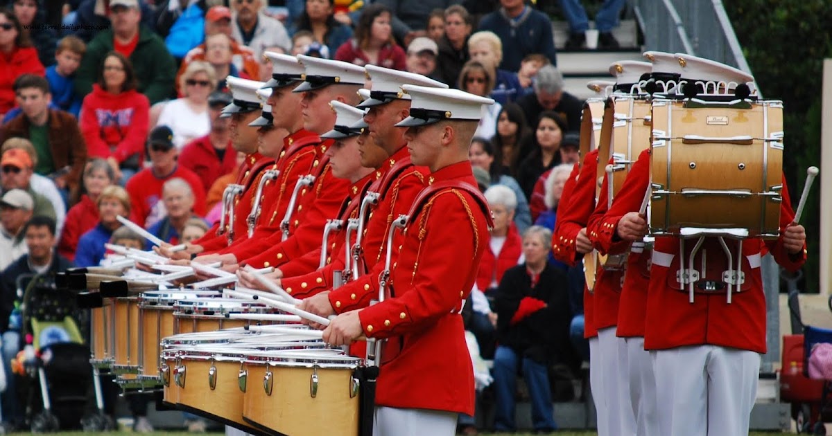 Terrell Daily Photo State Fair of Texas 2009USMC Drum & Bugle Corps