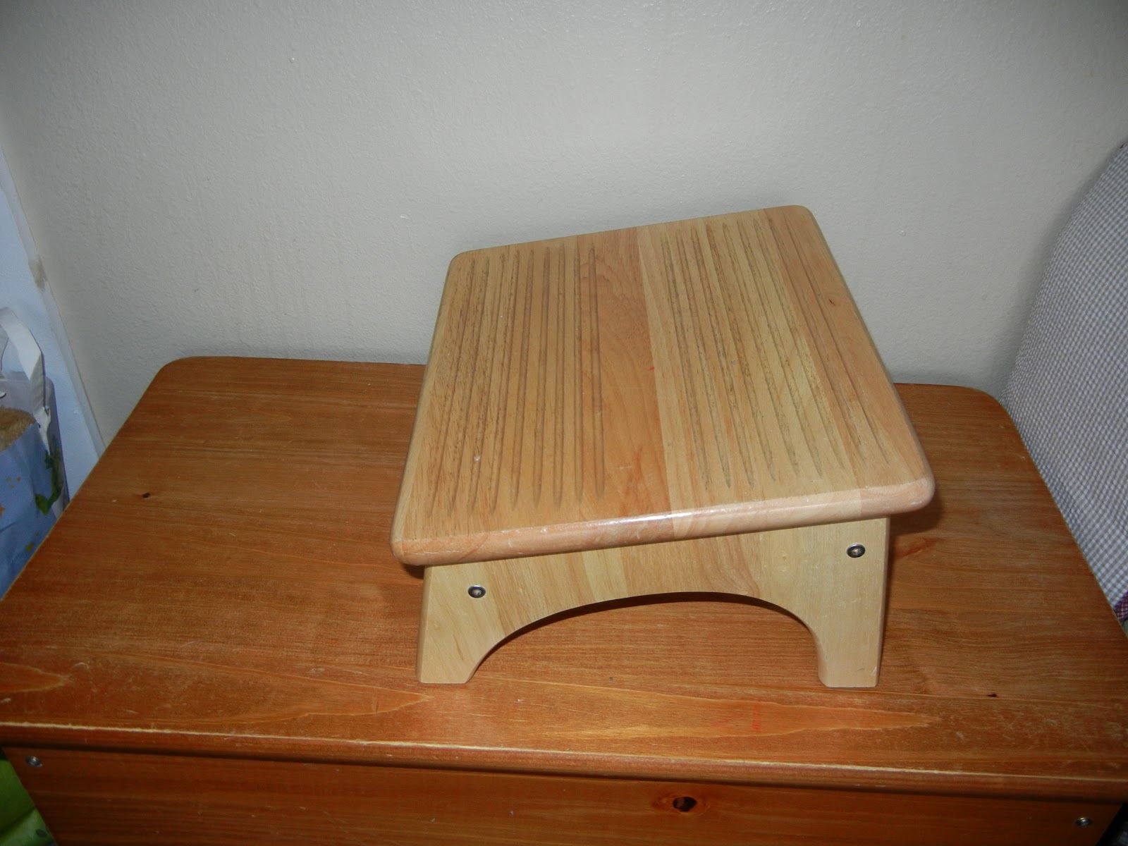 Goodies for Sale Medela Nursing Stool