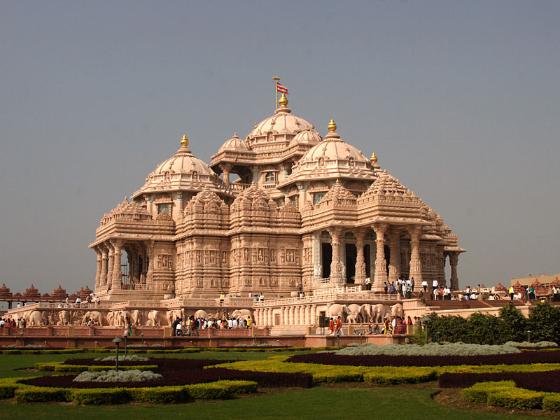 [New_Delhi_Temple.jpg]