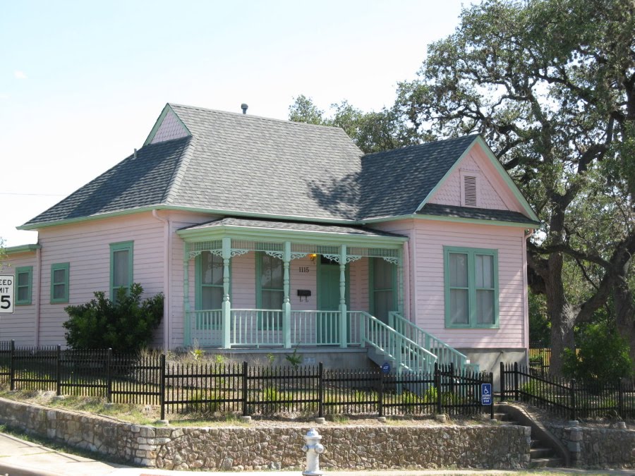little pink houses of america review little pink houses of america review
