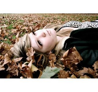 Autumn__Skyward__by_AgnesVita.jpg