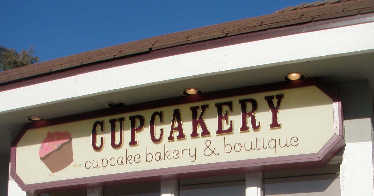 The Cupcake Activist Visit to Cupcakery Shop