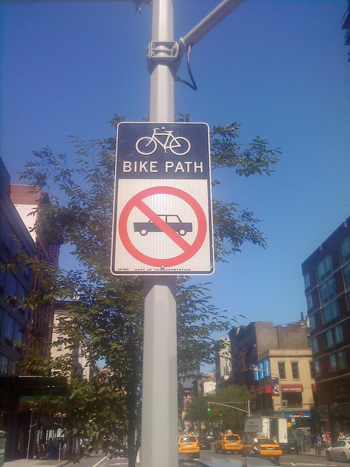 NY+bike+lane+sign.JPG
