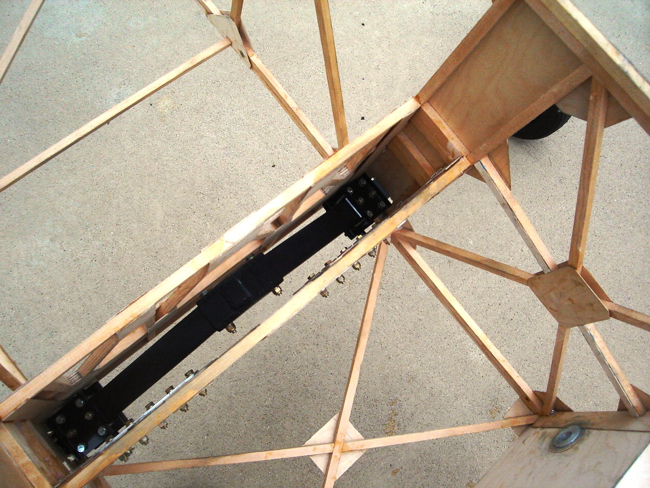 Robin Ultralight Landing gear construction.