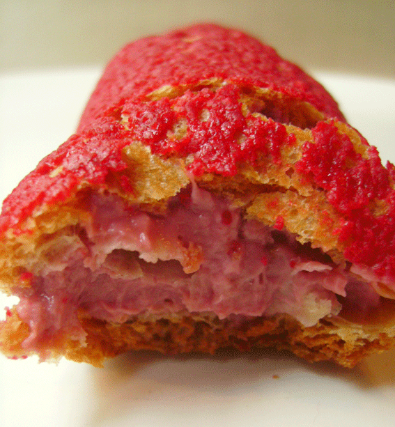 [Raspberry-eclair.gif]
