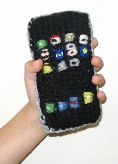knitted  iphone