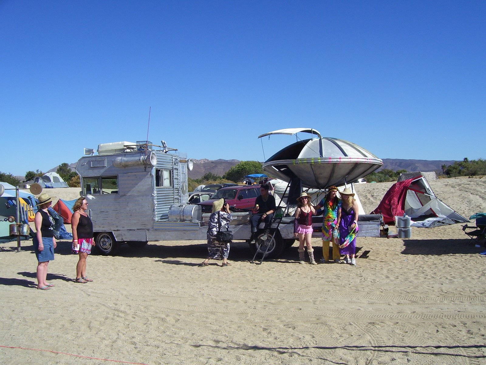 [Decom+2008+035.JPG]