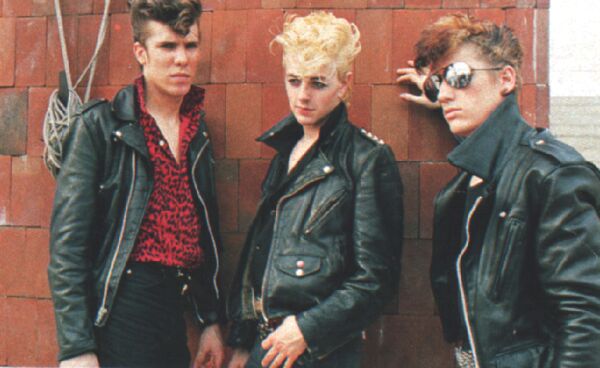 The Stray Cats.