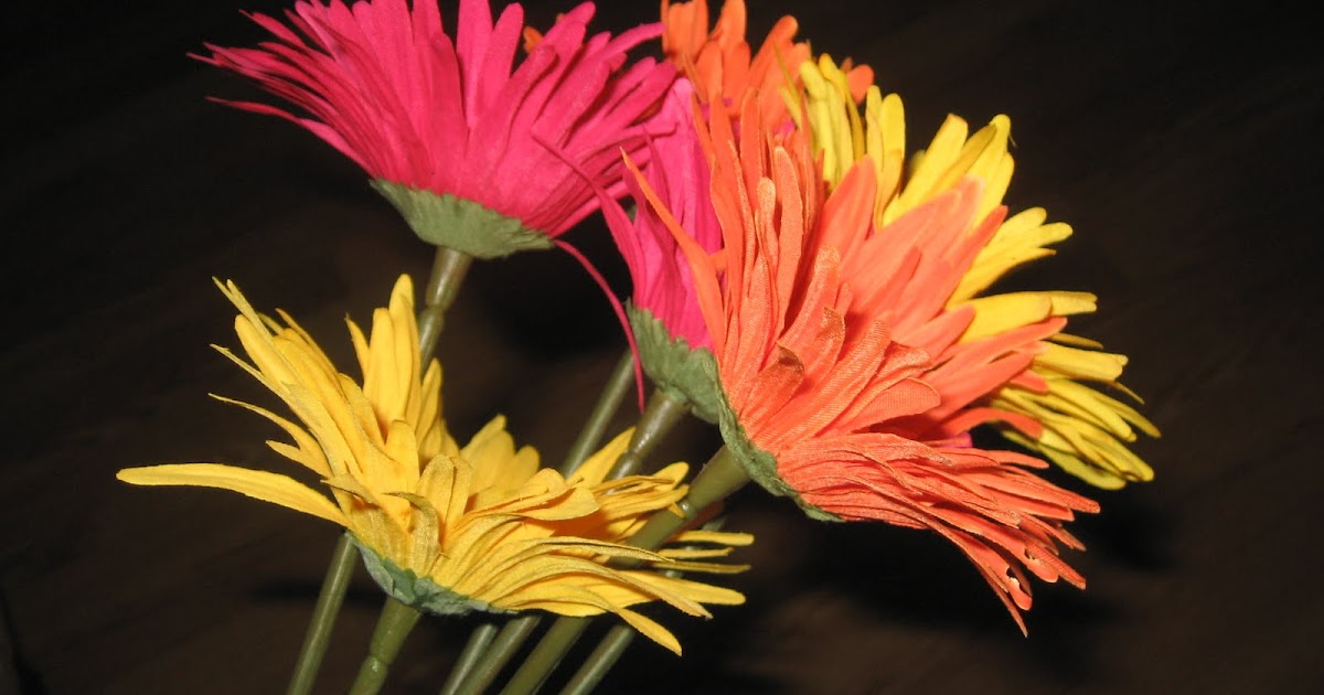 The DIY Bride Toss Bouquet Check!