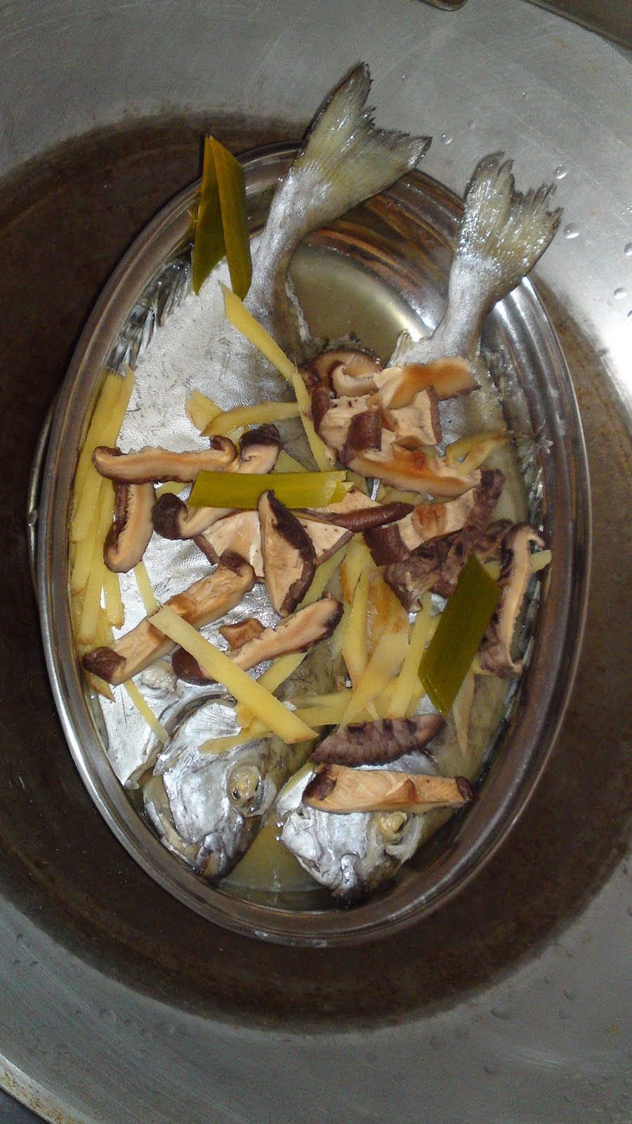 [13022010075.JPG]