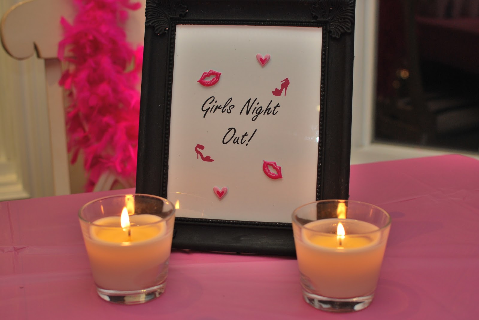 Lightning Wallpaper: Bachelorette Party Highlights