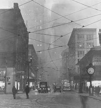 smokypittsburgh%2B-%2BDowntown%2BPittsburgh,%2BNovember%2B1954.jpg