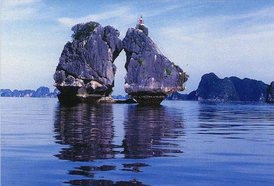 Ha Long Bay