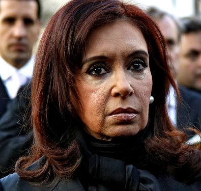 http://1.bp.blogspot.com/_CulzjixkDYI/S0Z-LDIYsxI/AAAAAAAACFU/eou4pYZOmrY/s1600/cristina+totalitaria.jpg