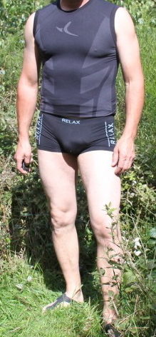 shorts bulging