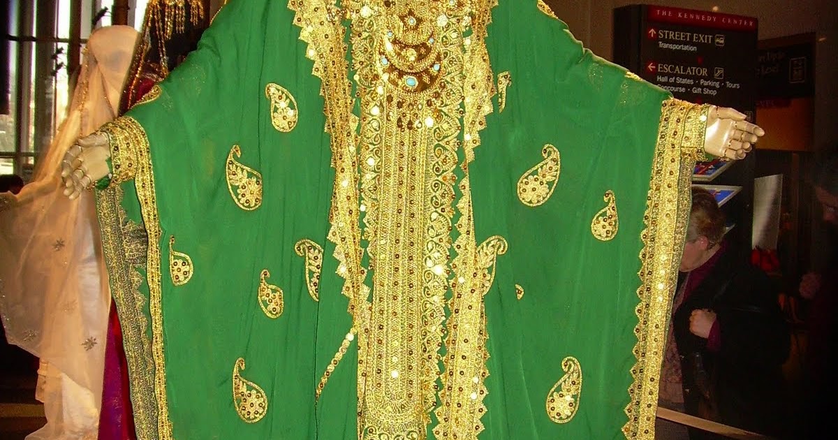 Costume History is fun! Brides of the Arab World Kuwait and Qatar