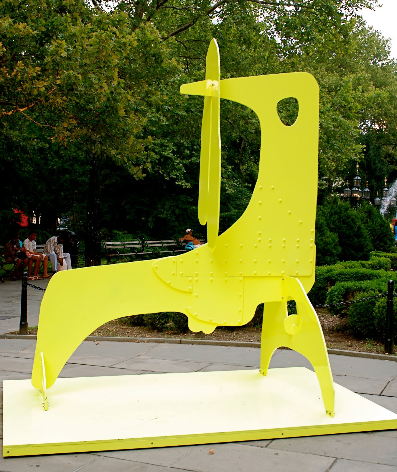 NYC ♥ NYC Statuesque in City Hall Park