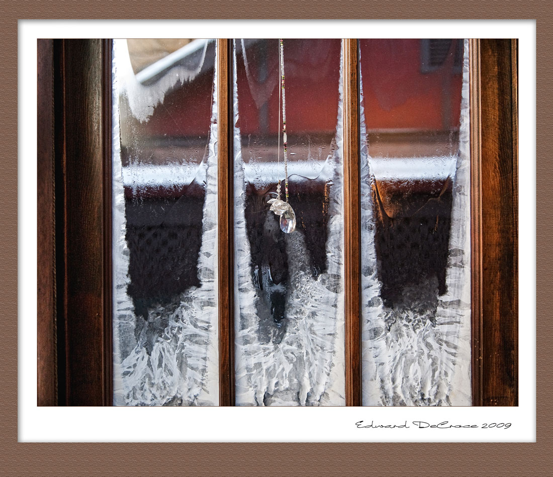 [Ice-on-window--3.jpg]