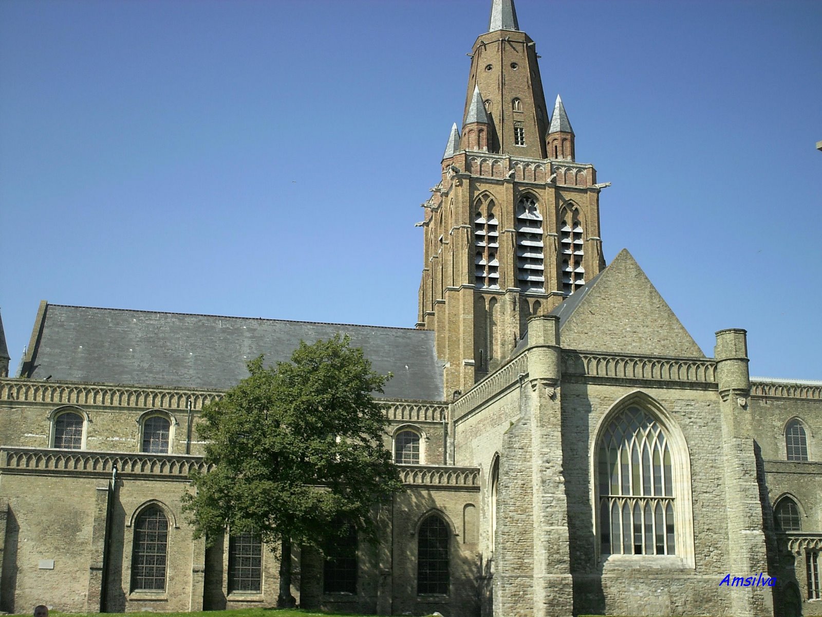 [calais.igreja2.JPG]