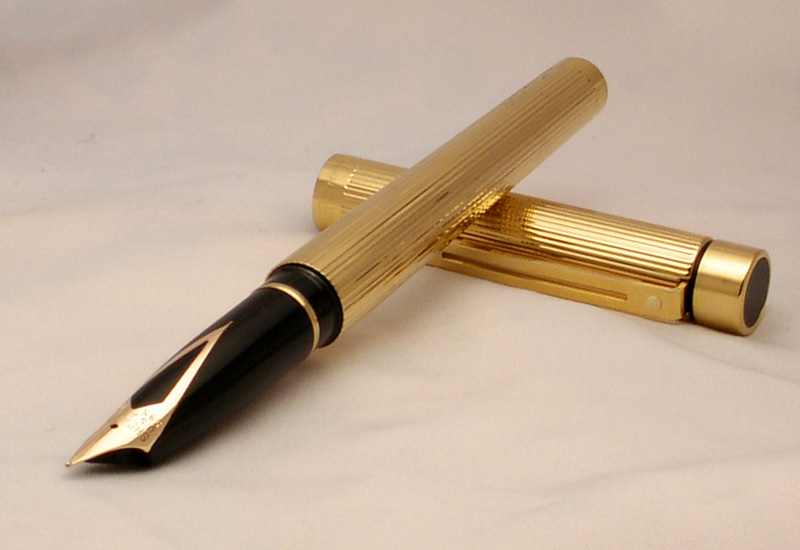 pluma fuente
