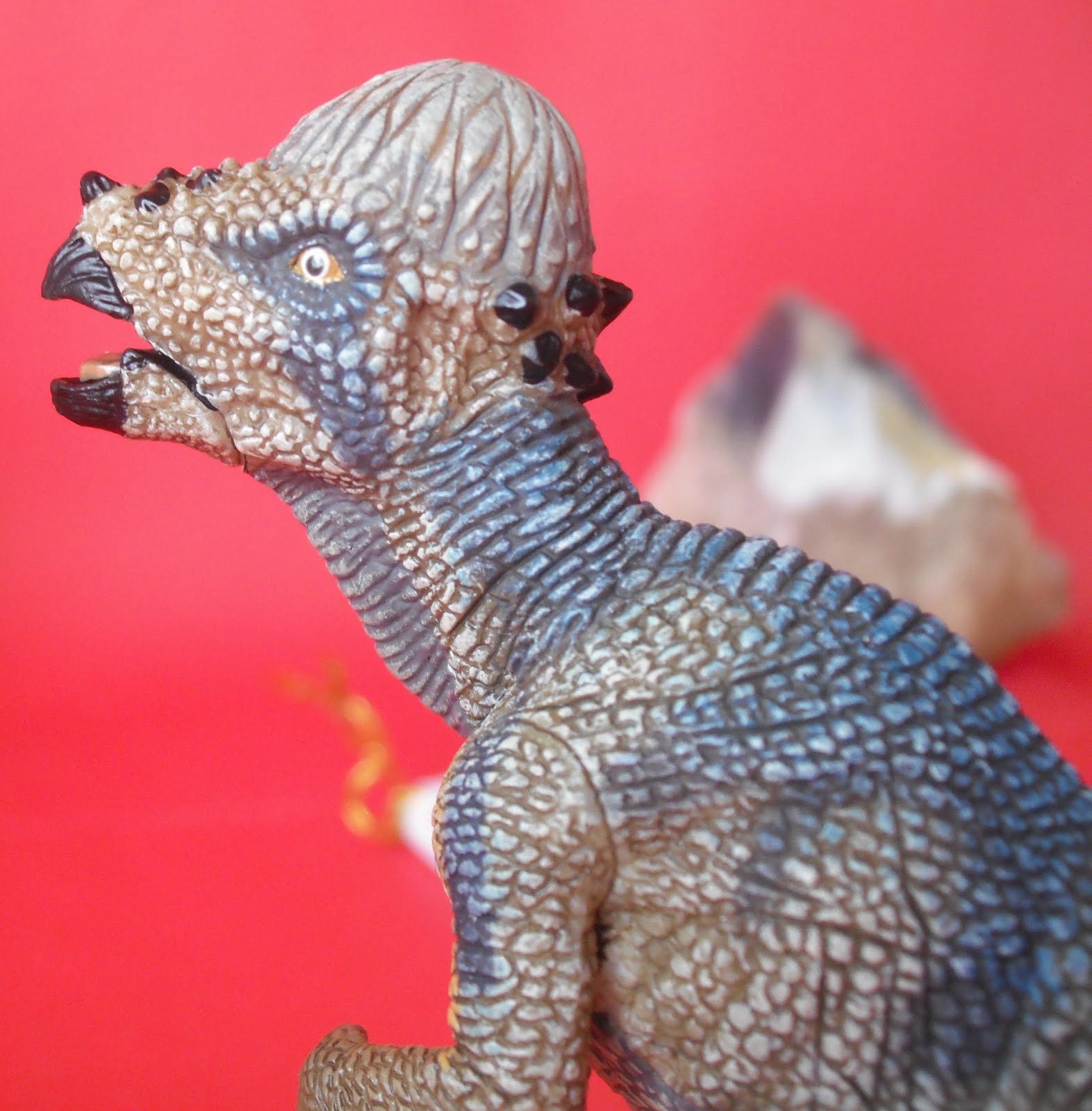 Papo Pachycephalosaurus