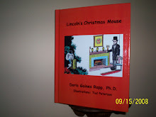 Lincoln's Christmas Mouse