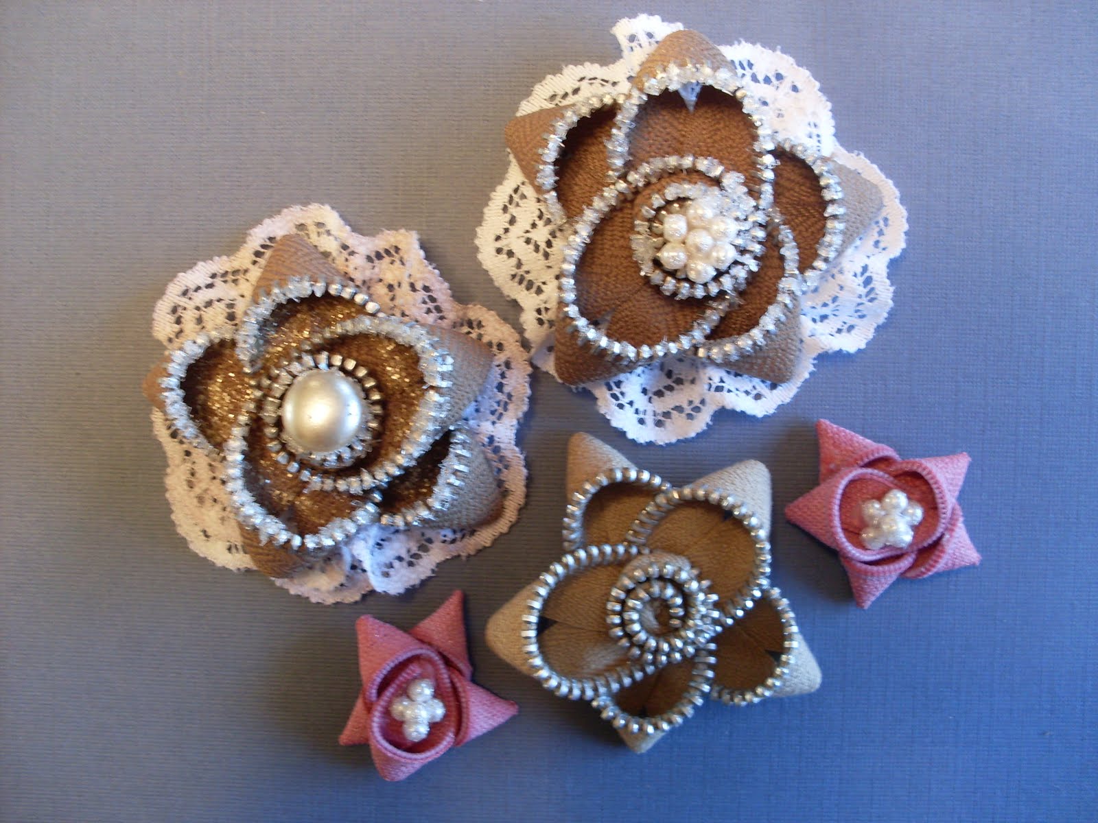 Zipper Flowers Tutorial