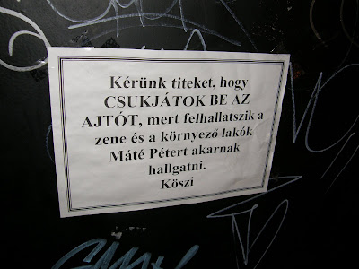 Lámpás, Dob u. 15, zsidónegyed, VII. kerület, Budapest, kocsma, pub, zsidó, underground, ivó, ifjúsági, jewish quartier, jew, music pub, Máté Péter