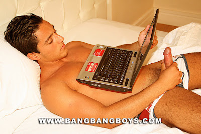 gaydreamblog gay naked guy Marlon from bangbangboys jerks off infront of computer with big dick hard on