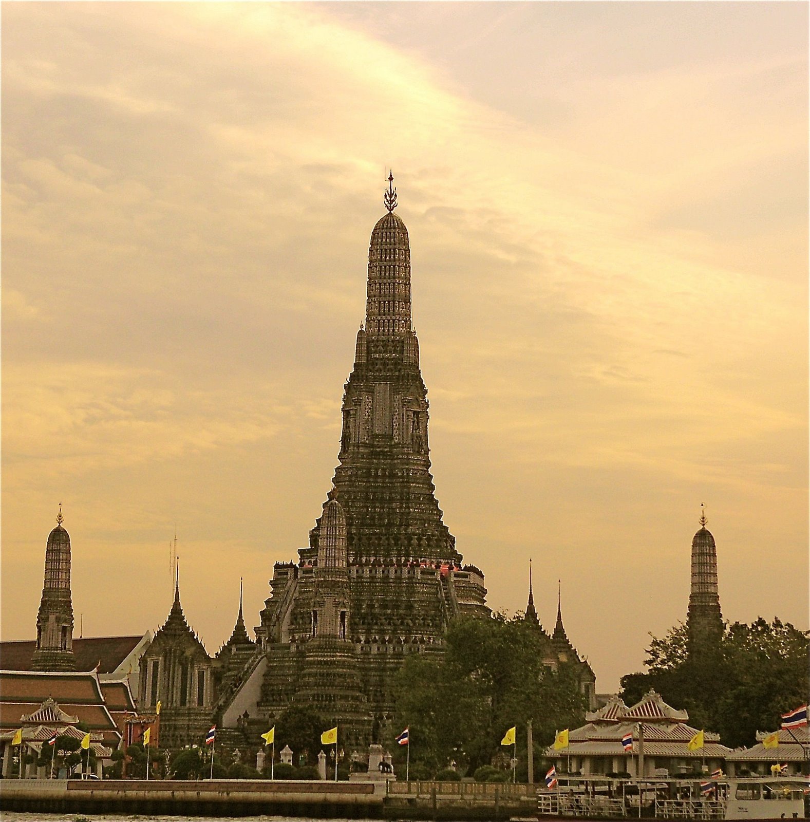 [PC250204.jpg]