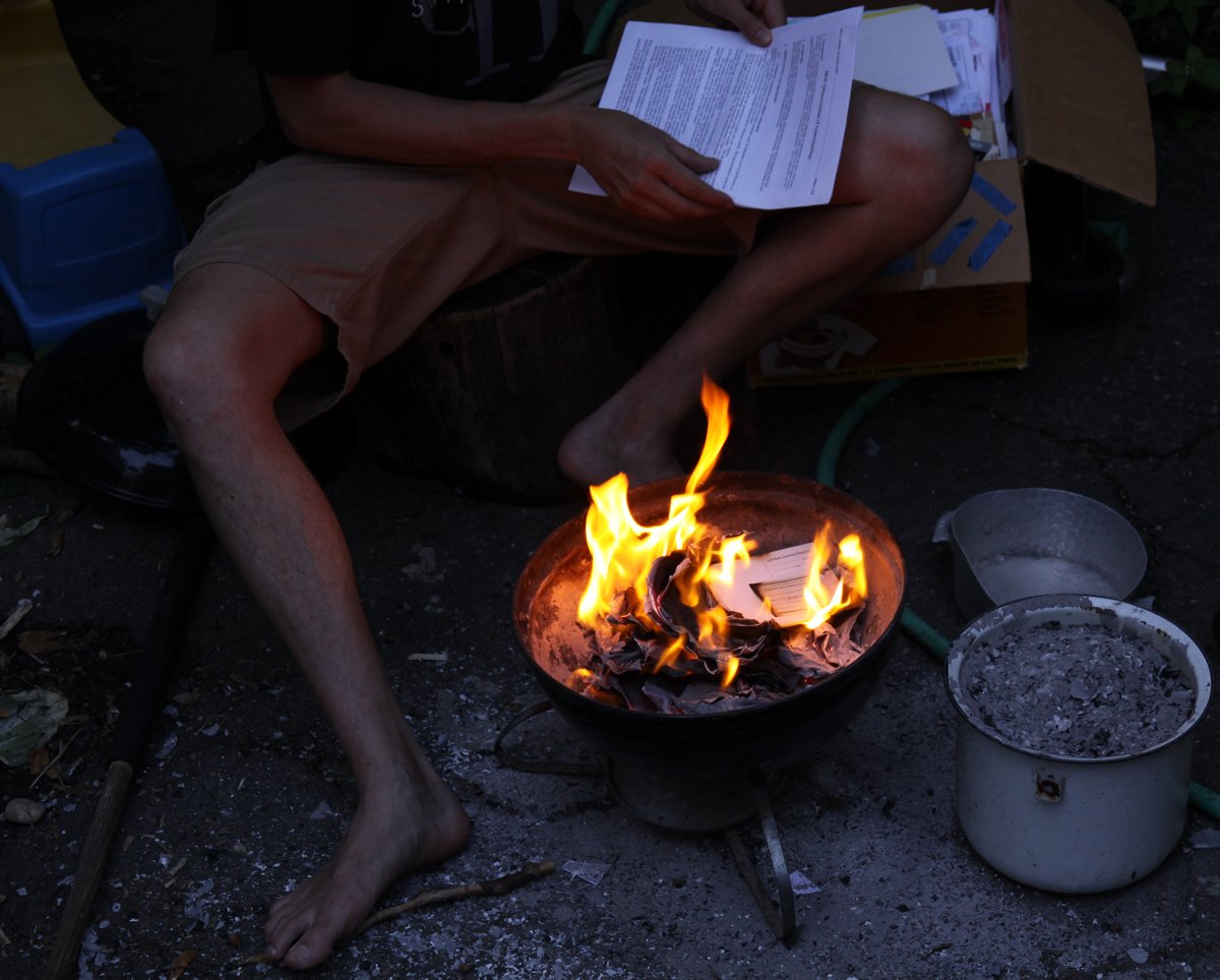 [fire....JPG]