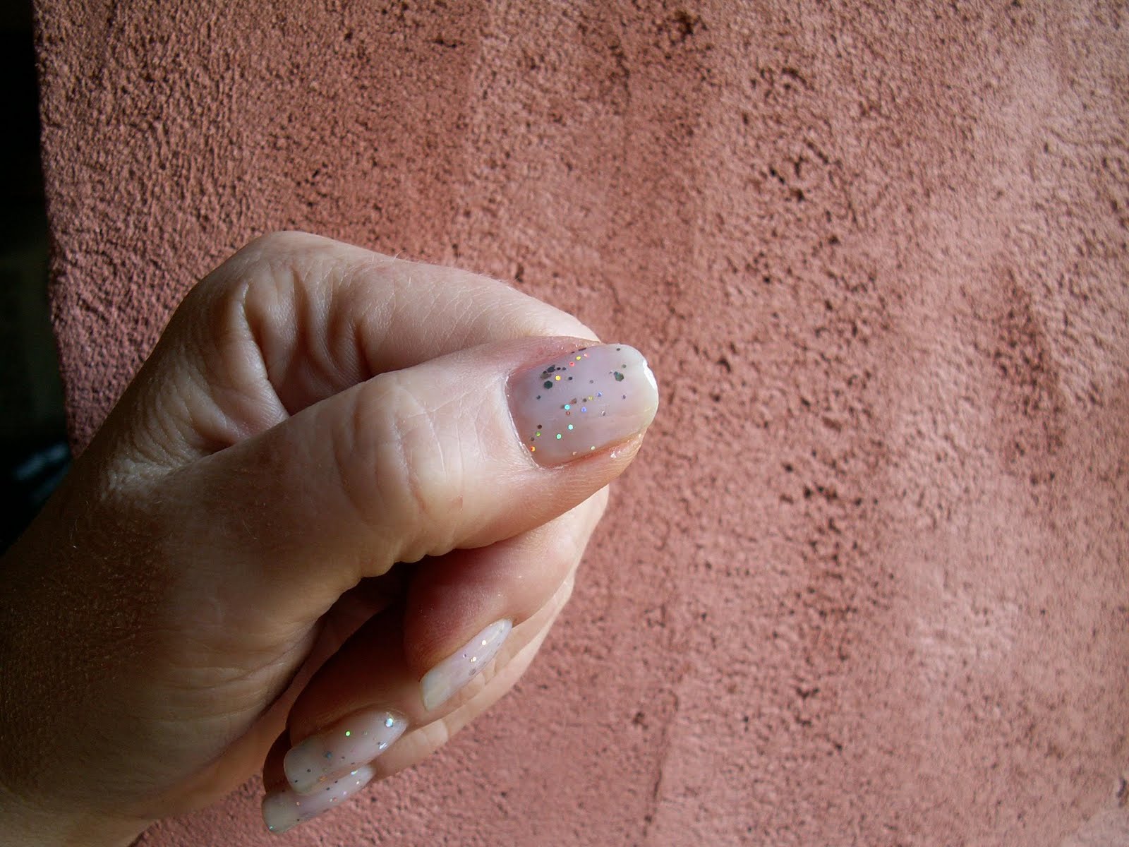 Ongle fendu nouvelle réparation avec soie