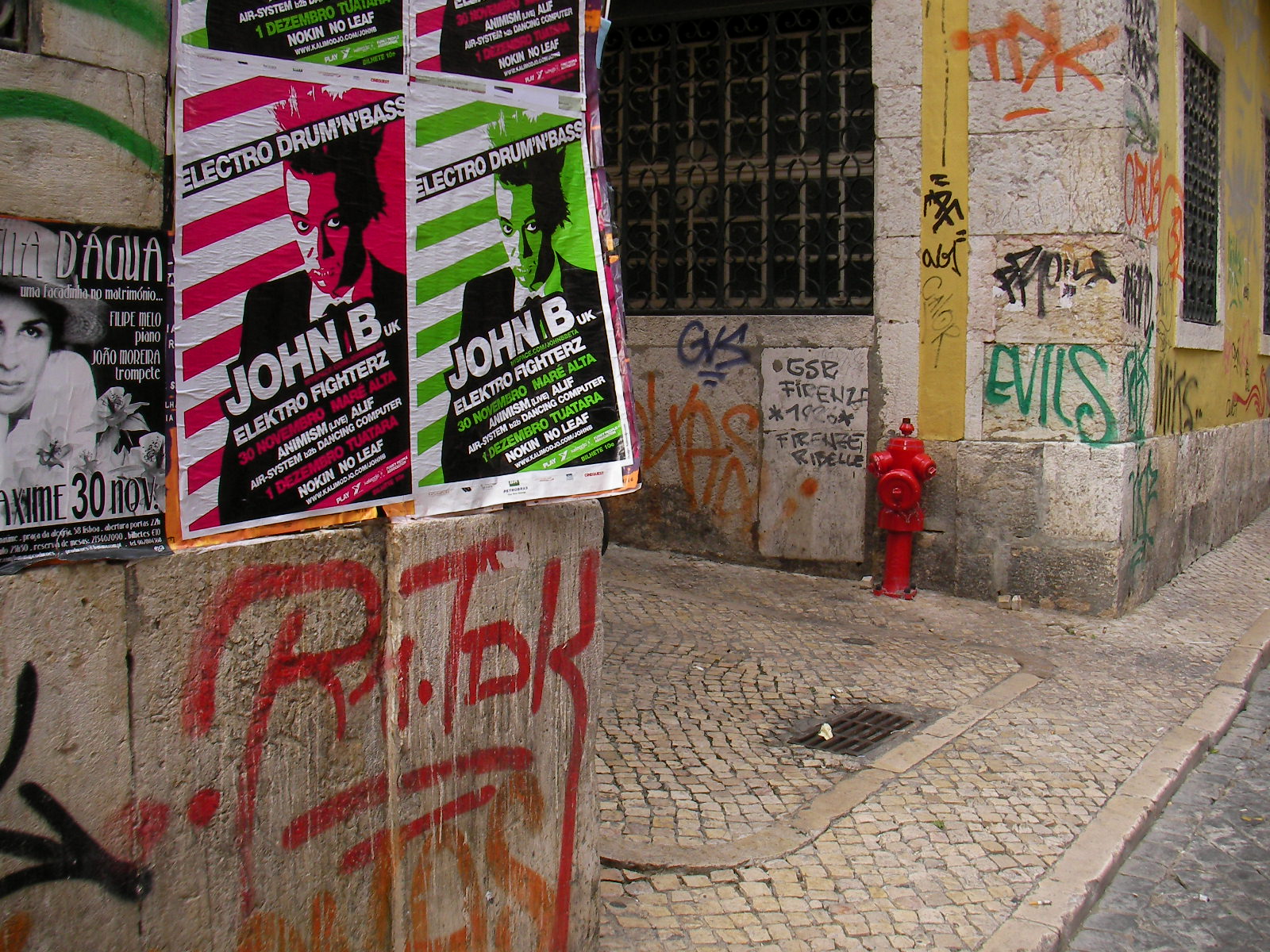 [graffiti-portugal+006.jpg]