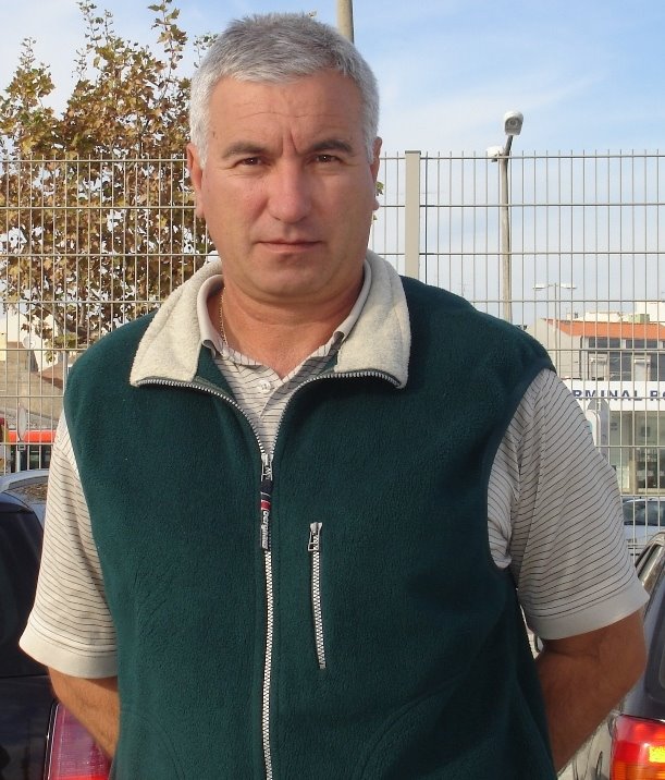 [petkov1.JPG]
