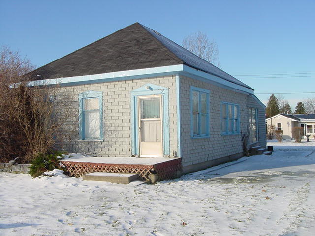 [71219+Sandra+Street+Highlands+II+front.JPG]