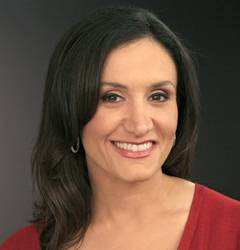 What is AMANDA DRURY BREAST SIZE?