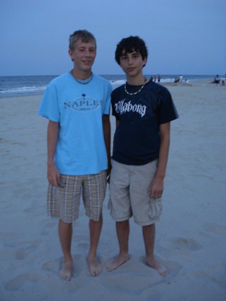 OUTER BANKS :D estaban and me :P
