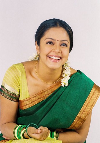 Jyothika videos bikini photos 54