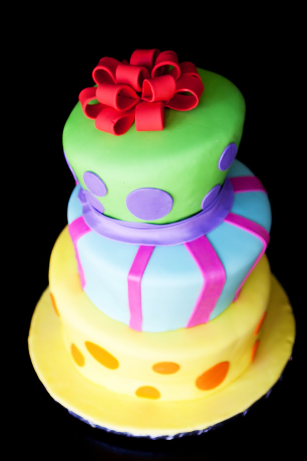 Jocelyn's Wedding Cakes and More.... Debut Cake/Custom Cake/Mississauga