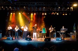 Música - Banda Status Show Rio