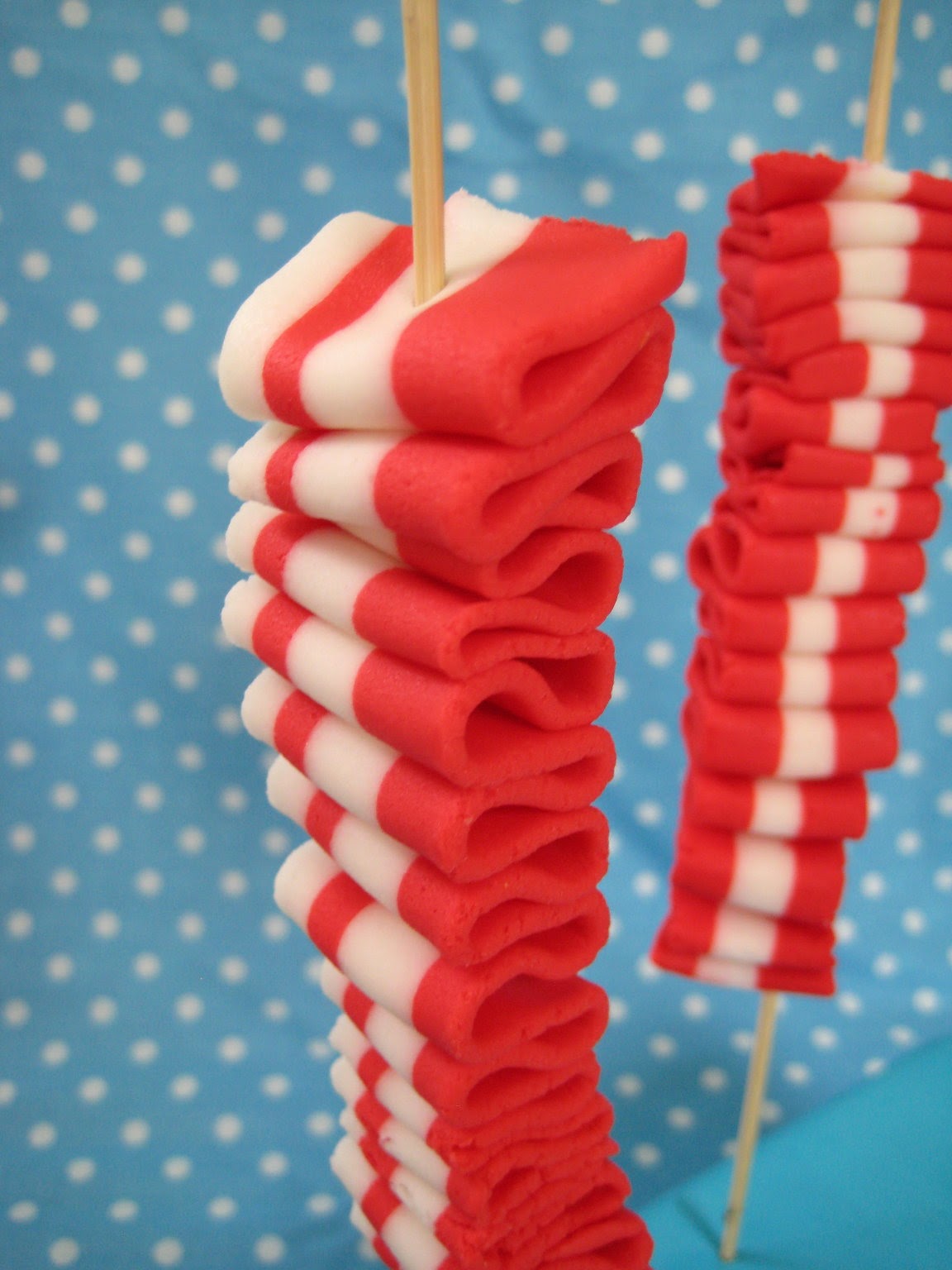 Bubble and Sweet Marshmallow Ribbon Candy, make your own Faux Ribbon Candy