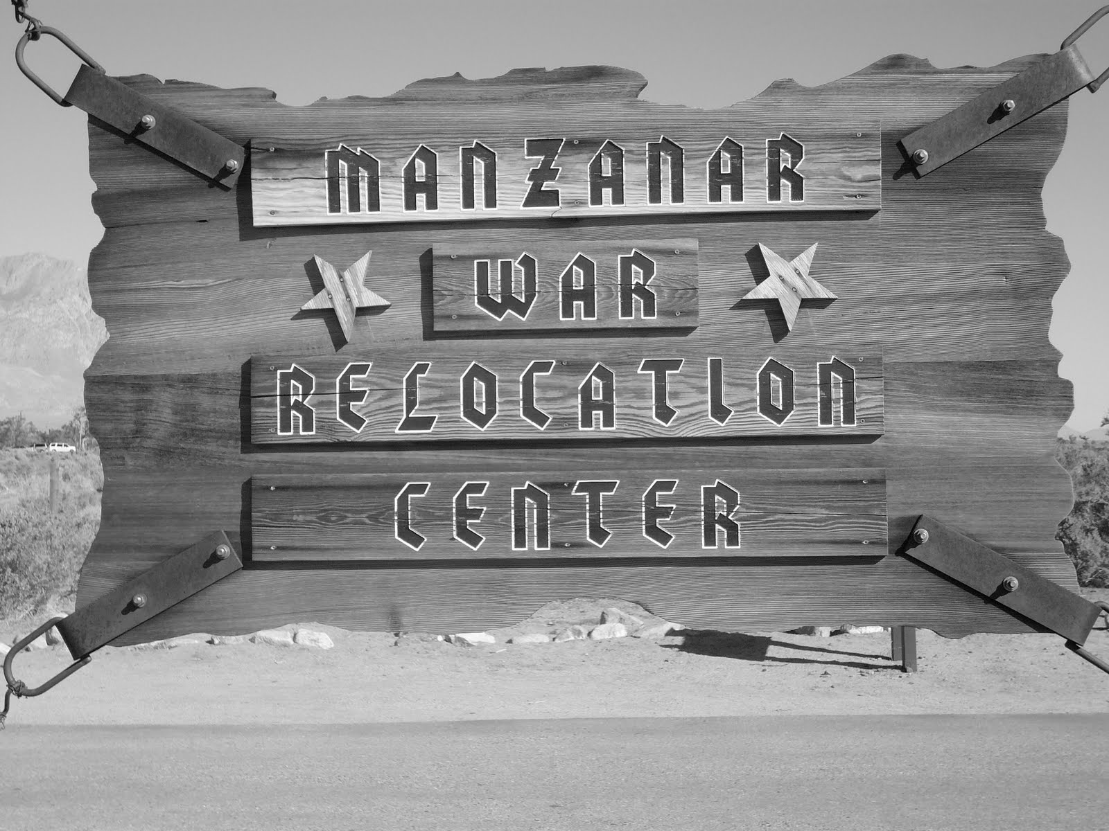 Farewell to manzanar book review essay