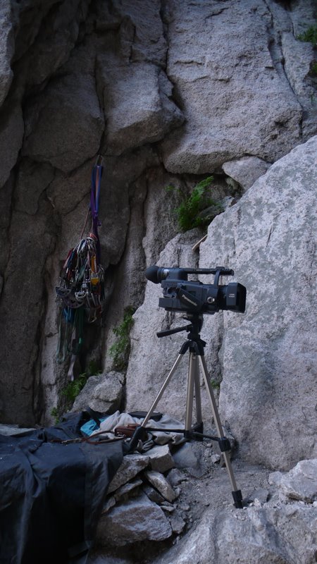 [Camera-And-Rack.jpg]